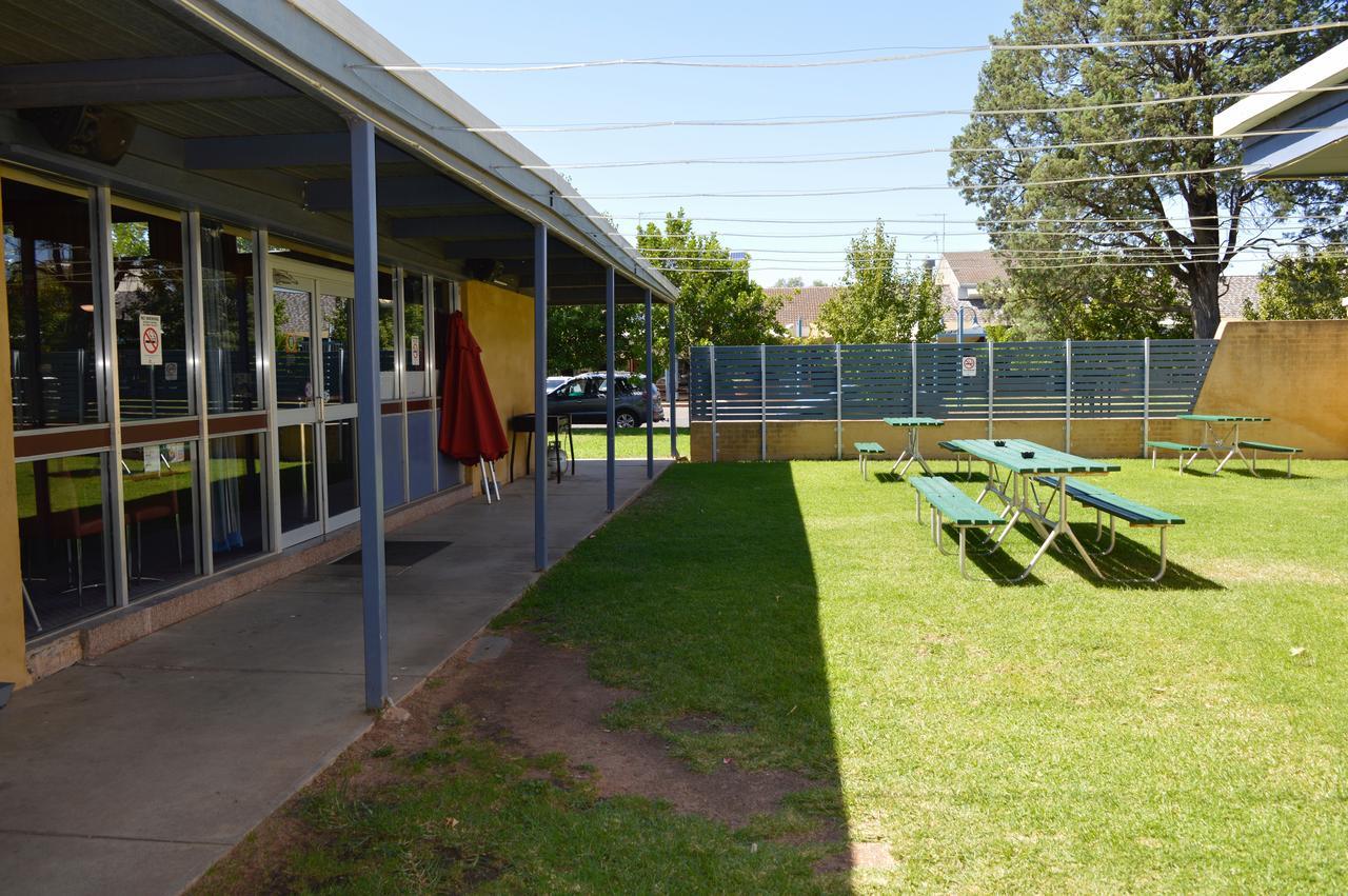 Brolga Hotel Motel - Coleambally Exterior photo